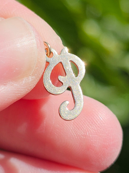 Vintage 9ct Yellow Gold Cursive Letter P Charm Pendant - Solid 9k Gold Jewellery
